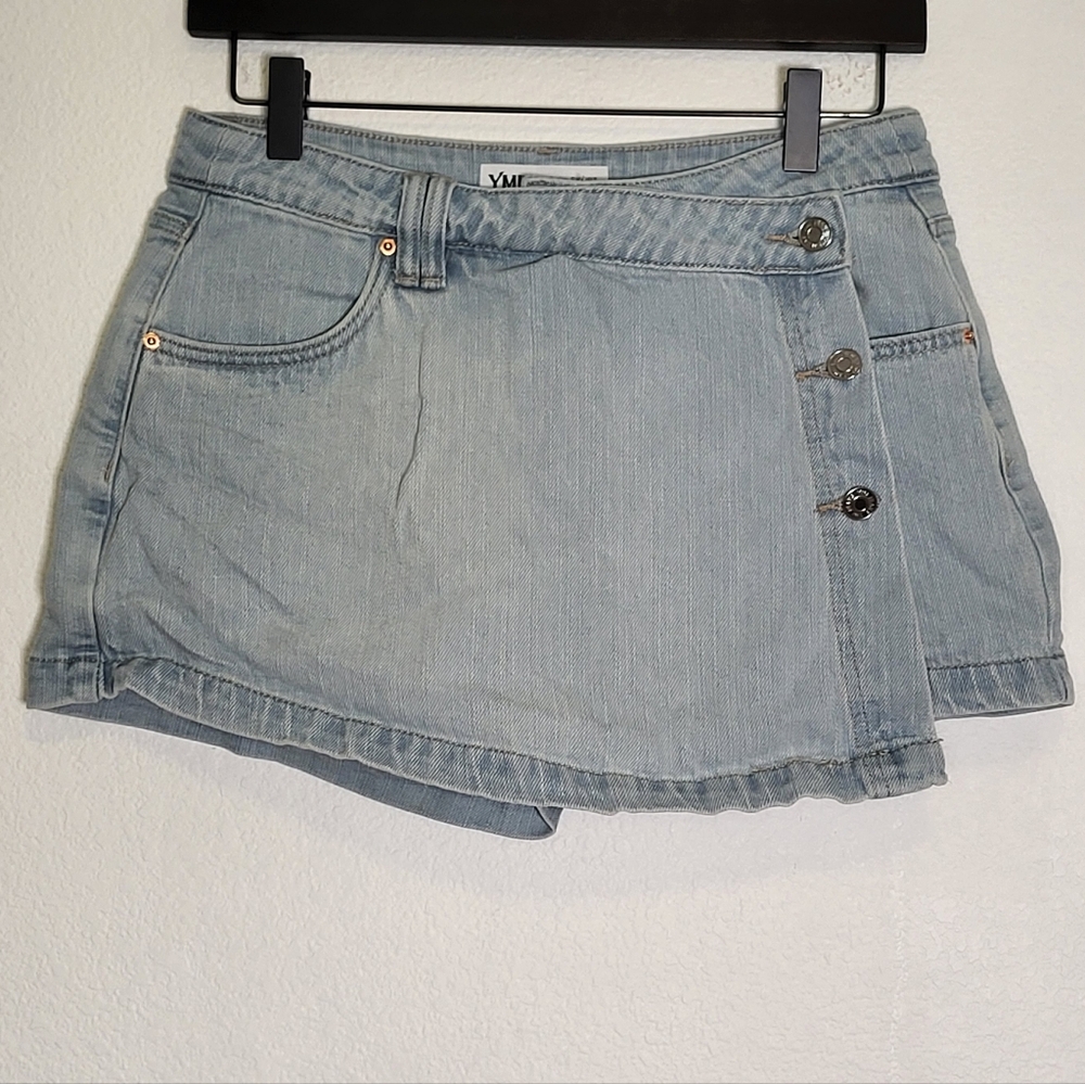 YMI High Rise Sky Blue Denim Wrap Skort size Junoirs 5 / Regular 27